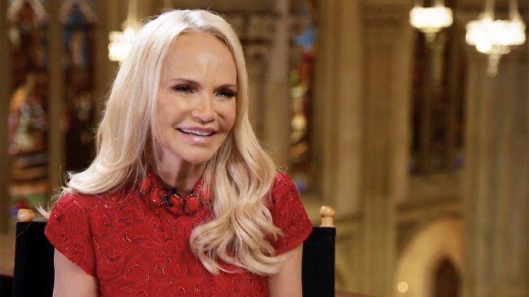 Kristin Chenoweth : Bio, Wiki, Age, Net Worth Kristin Chenoweth
