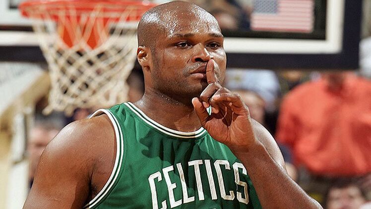 Antoine Walker : Bio, Wiki, Age, Net Worth please keep your laughter to a dull roar. elsa getty images.0